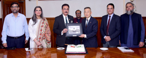 Chinese Consul General visits PU