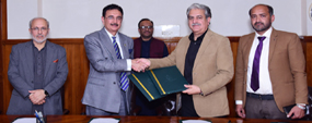 PU, UoAS sign MoU to promote academic collaboration