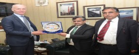Norway ambassador calls on PU VC