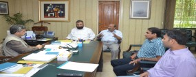 HEC team calls on PU VC
