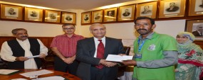 Honorarium distributed among anti-dengue workers